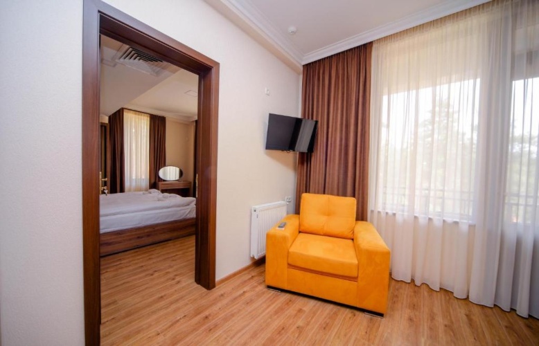 Twin Suite