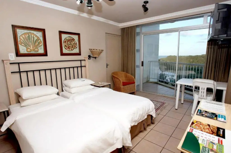 The Reef Apartments