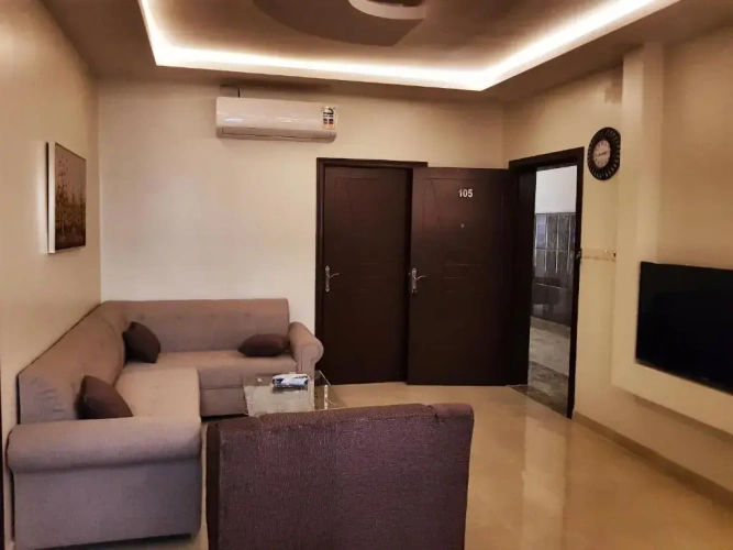 2 Bedrooms Apartment