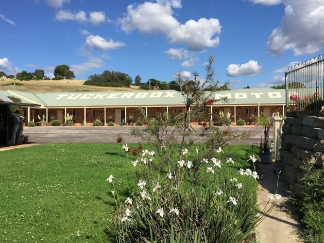 Tuckerbox Motor InnOver view