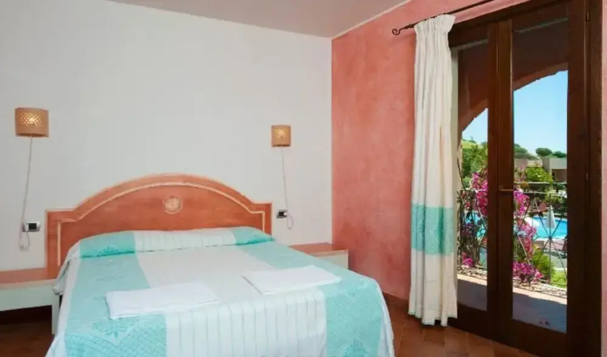 Sardinian-style Apartment Near Beach