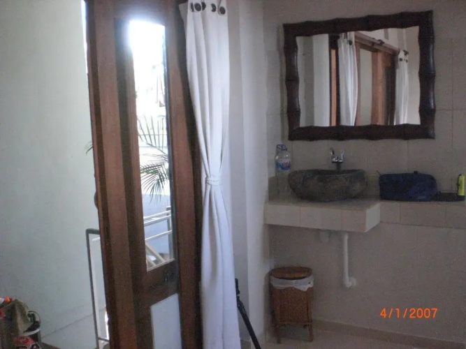 Adi House Homestay