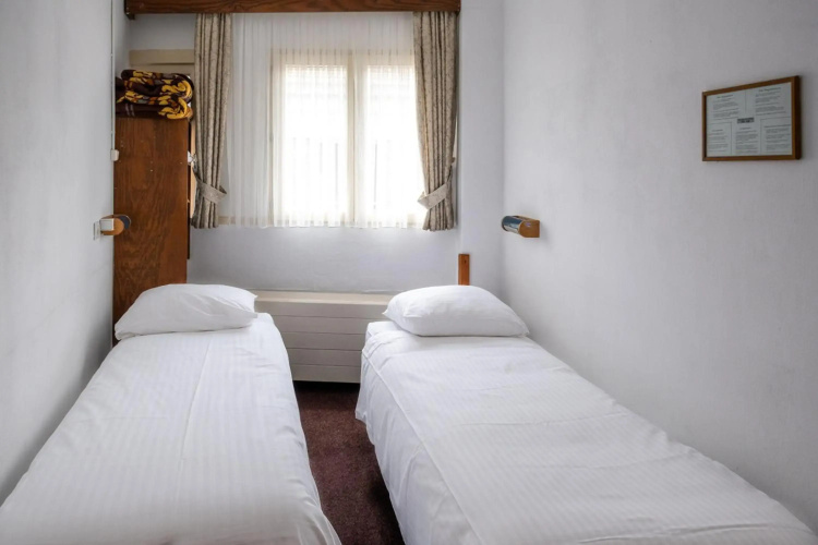 Ben Center Hotel