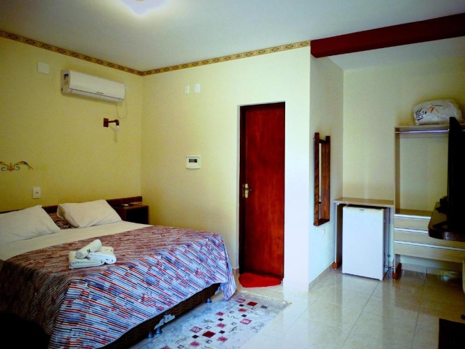 Standard Triple room with view