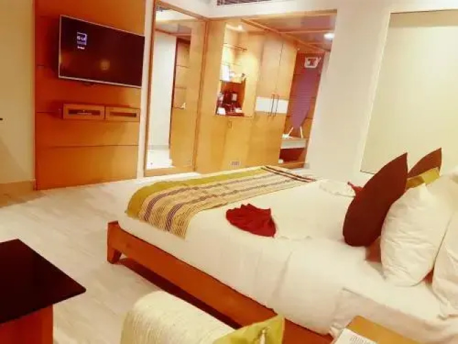 Chand V Residency