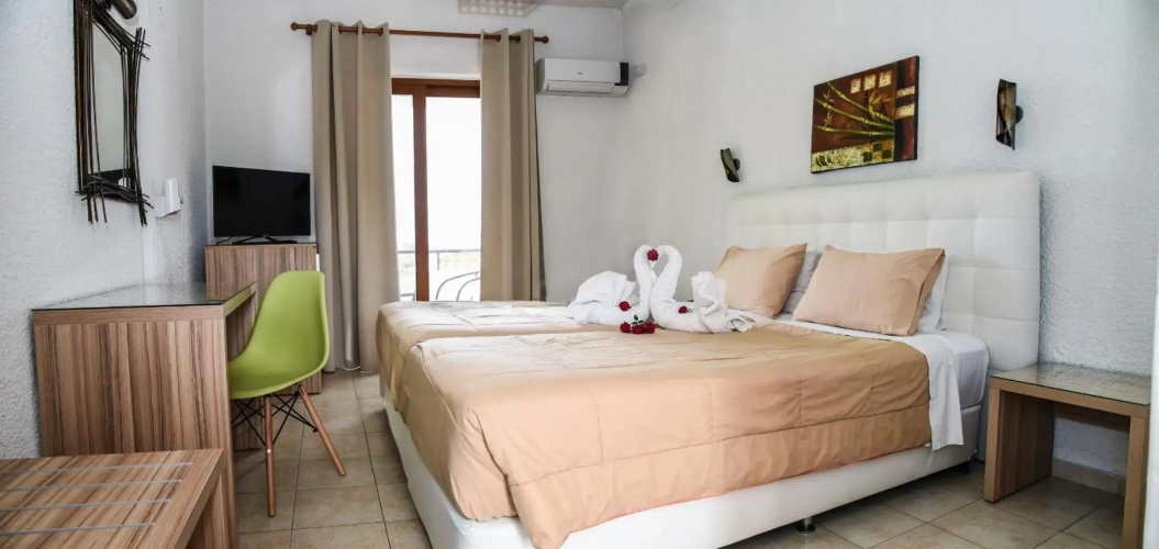 Vallian Village Hotel