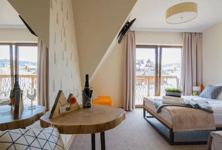 Deluxe Double room with balcony and with mountain view