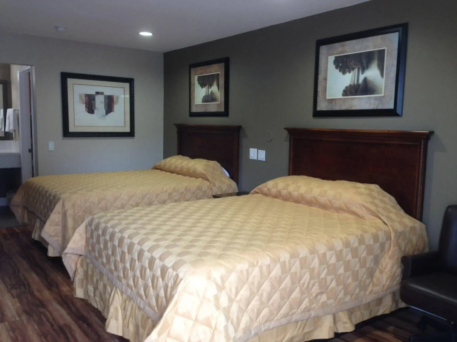 Anaheim Lodge