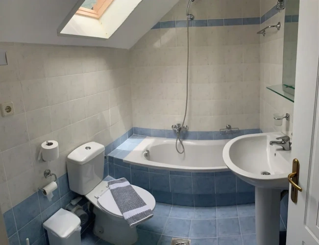 Classic Quadruple room with balcony