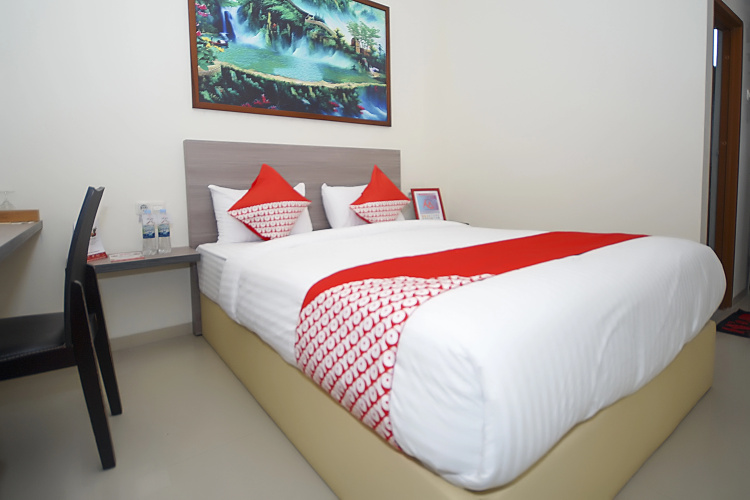 OYO 251 The Maximus Inn Hotel