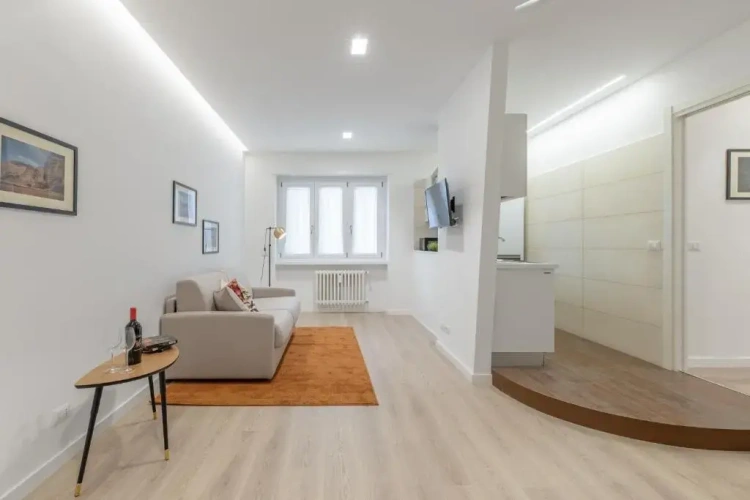 2 Bedrooms Apartment