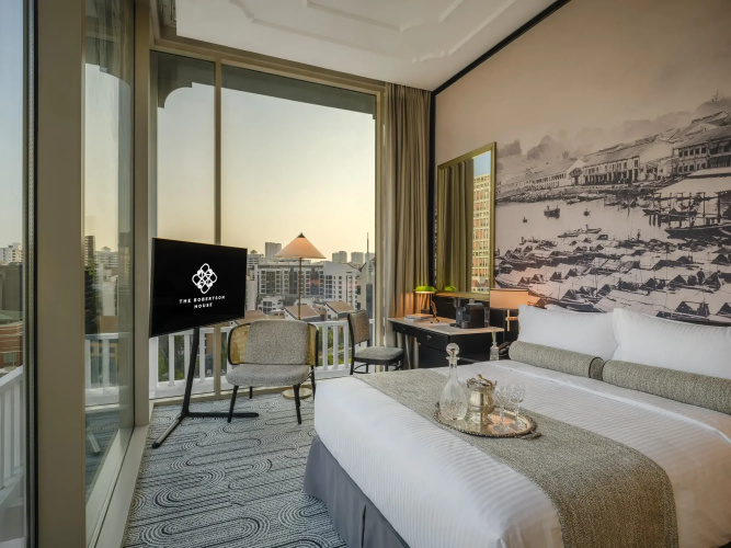 The Robertson House by The Crest Collection Hotel