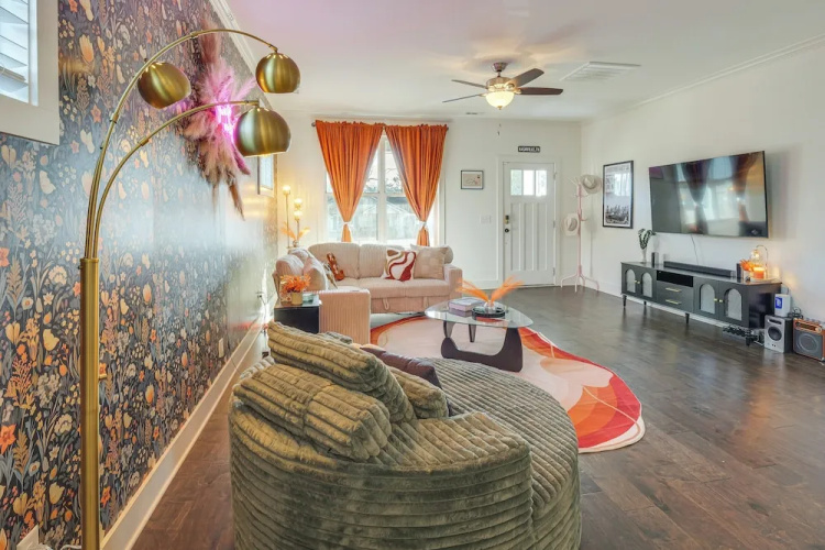 Retro Disco Haven Near Downtown Nash!