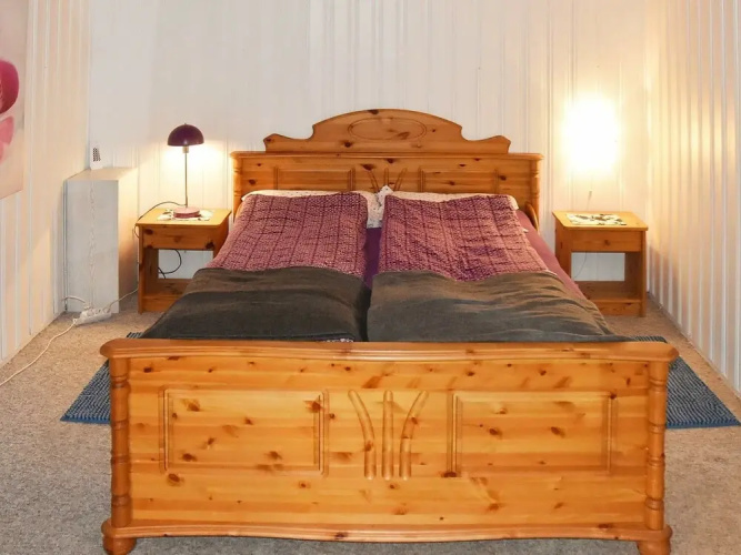 6 Person Holiday Home in Sæbø