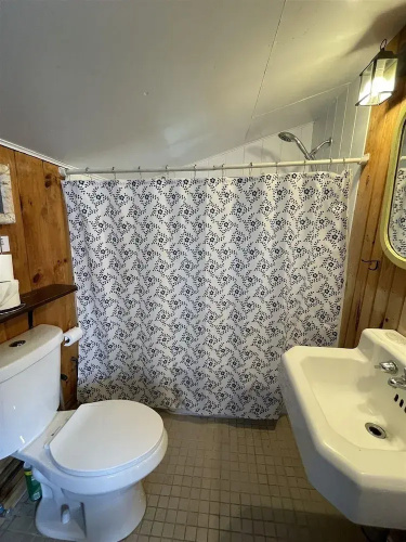 Friendly Inn Limit 5 3 Bedroom Cottage