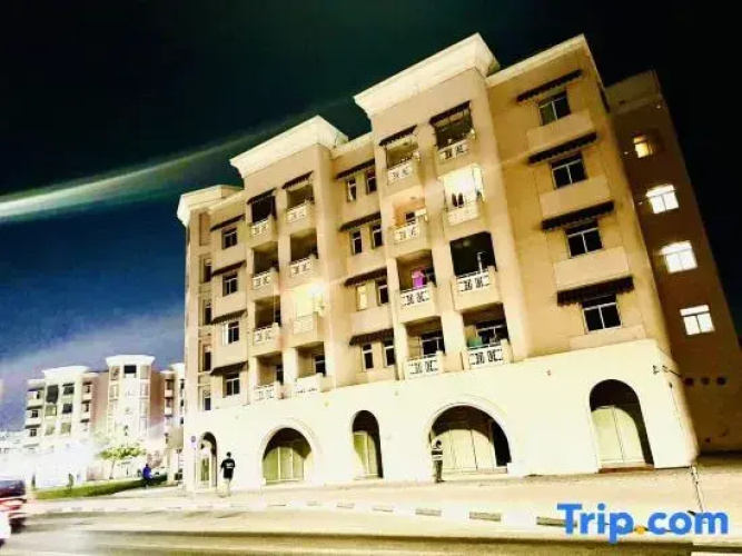 (Dubai) Lu-Inn