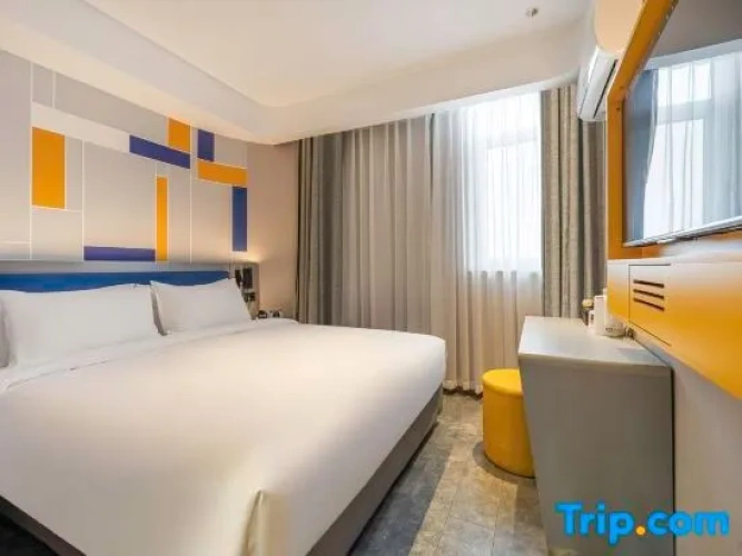 Economy Triple room