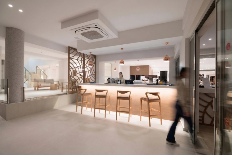 Horizon Beach Hotel photo 47