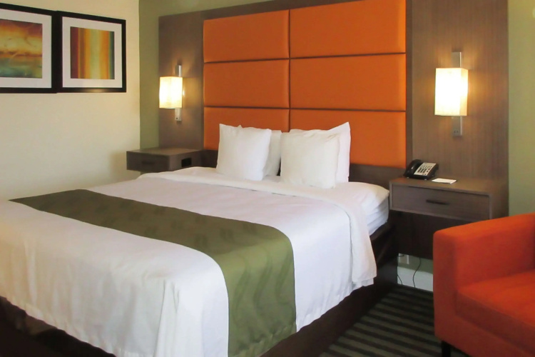 Quality Inn Salinas City Center Area