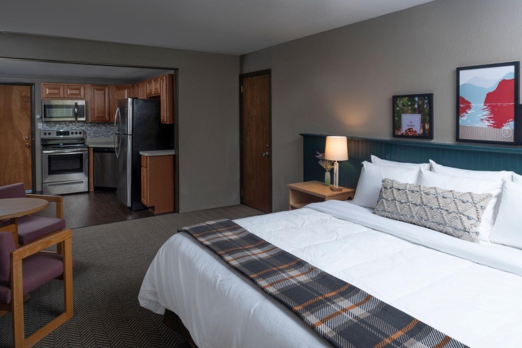 Double Suite