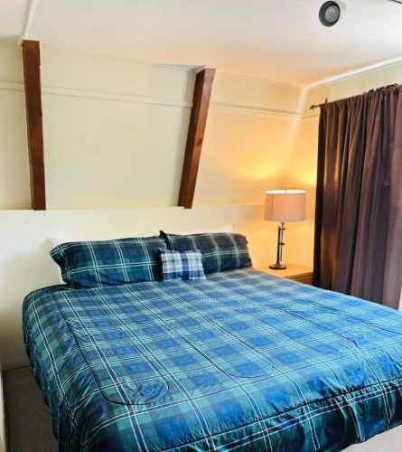 4 Bedrooms Cottage