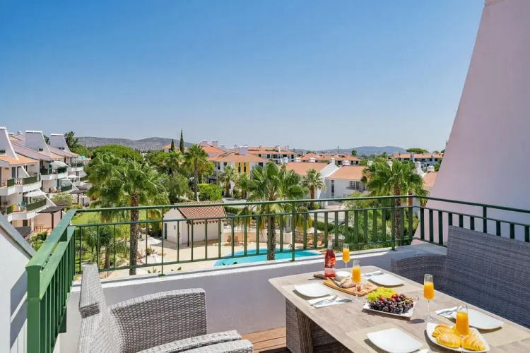 Vila Sol Golf Resort Complex by Ideal Homes