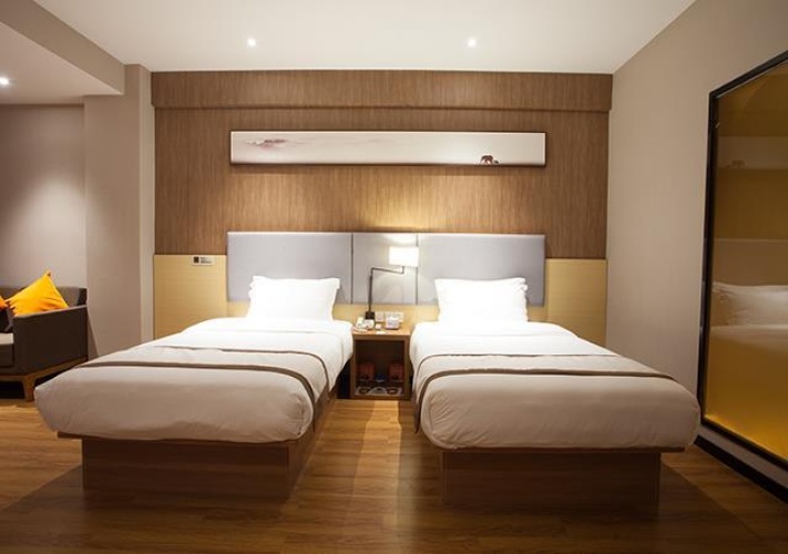Business Twin room