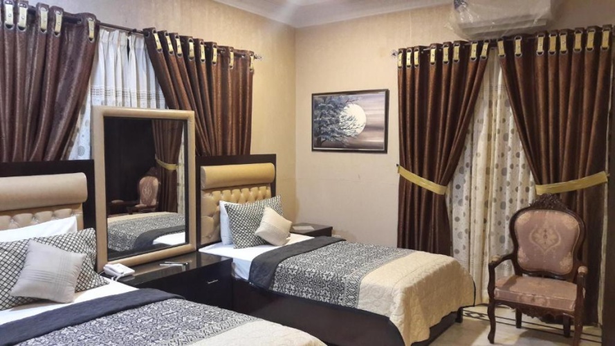 Deluxe Twin room