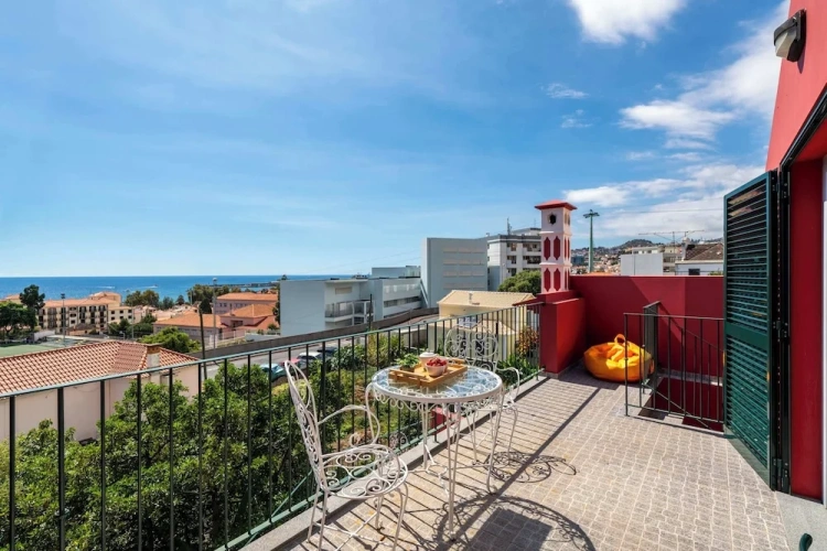 Double Apartment with balcony and with sea view