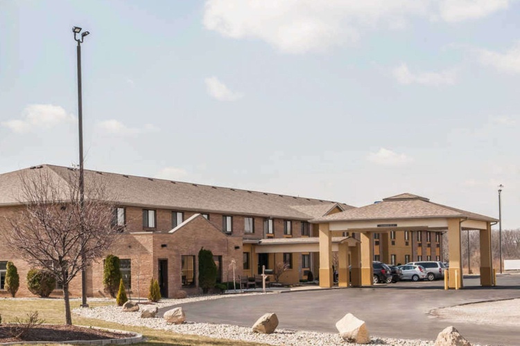 Quality Inn Defiance