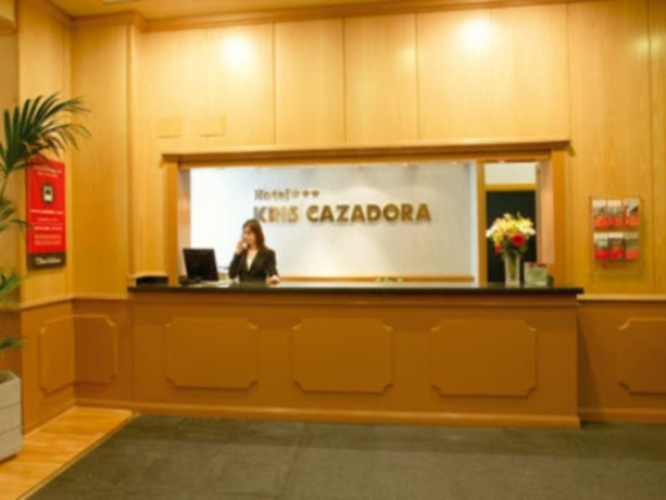 Kris Cazadora