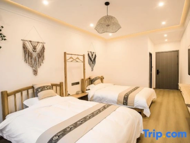 Premium Twin room