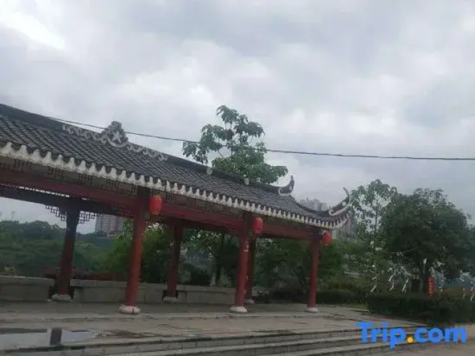 Xinhua Dongcheng Hotel