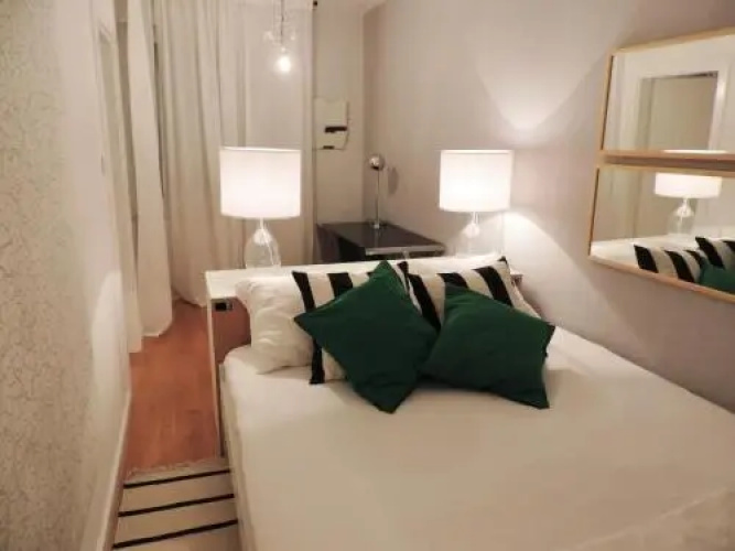 Hella Apartment