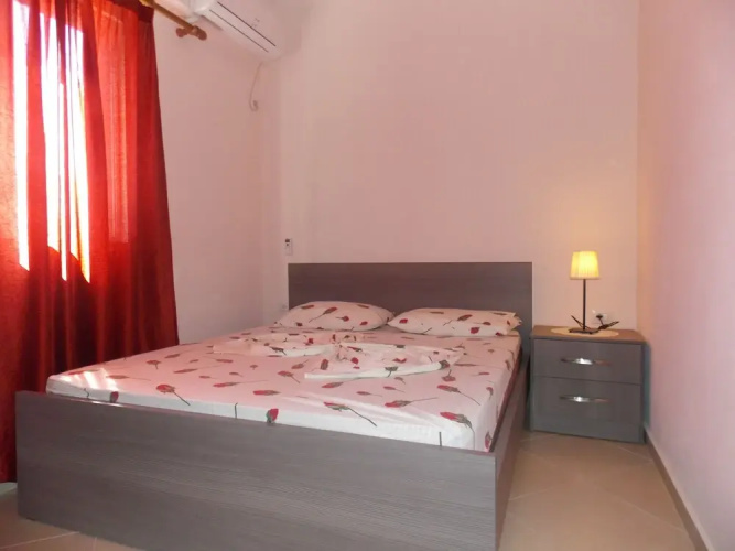 Hotel Erioni