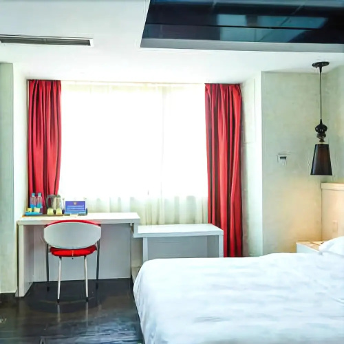 Elan Boutique Hotel