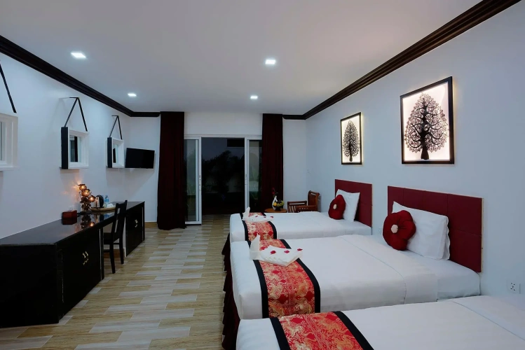 Deluxe Triple room