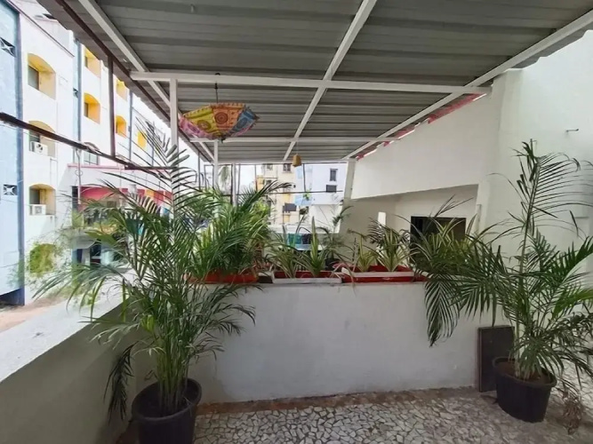 Hotel Sai's Village