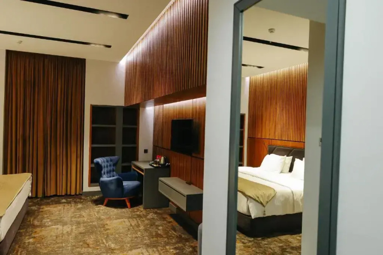 Astra Hotel