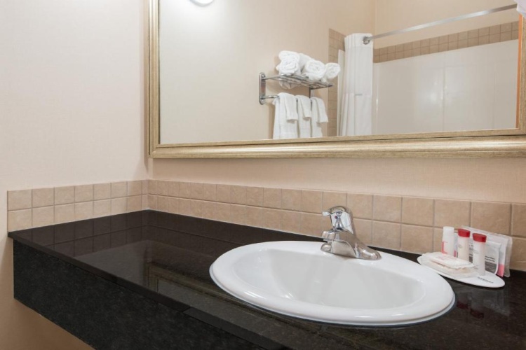 Deluxe Double Suite