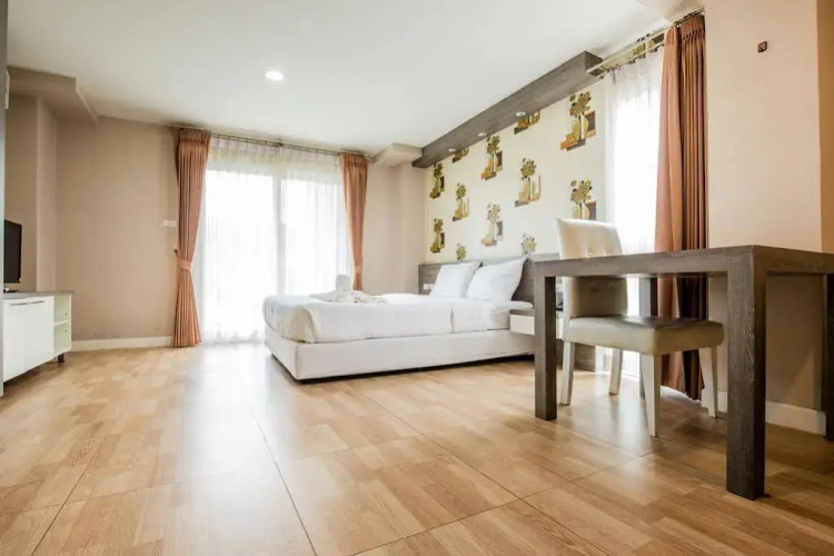 Chayayon Condominium Hotel