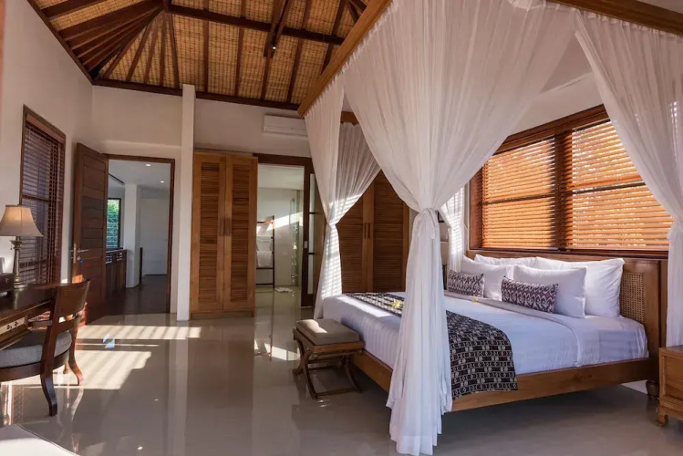 Villa Rusa Biru