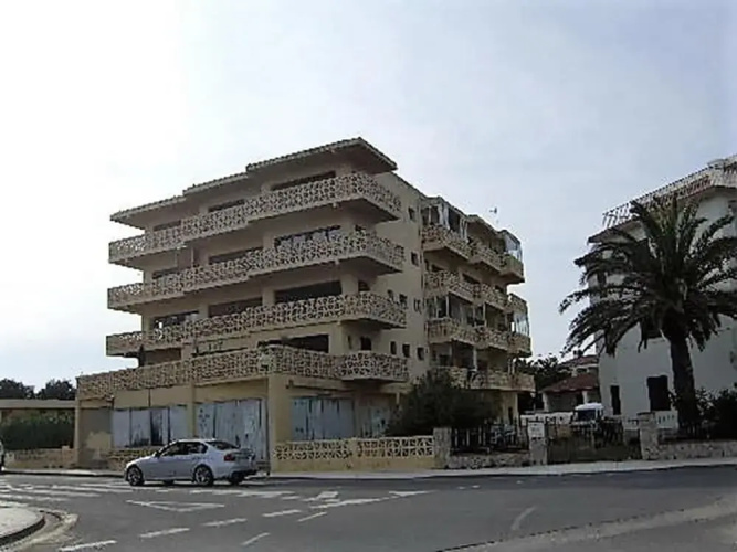 Estudio 1031- Iberia 1-8