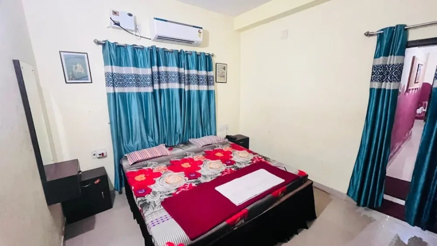 Deluxe Double room with city view