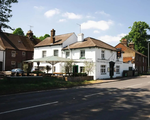 The Silver Cup - Inn