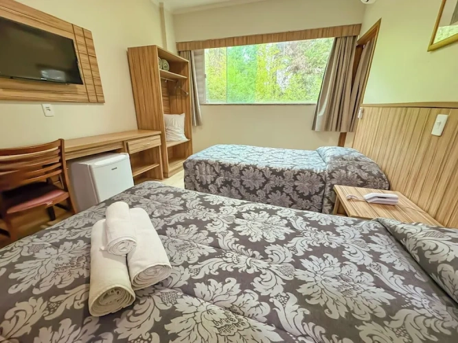 Deluxe Quadruple room