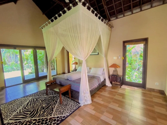 3 Bedrooms Villa