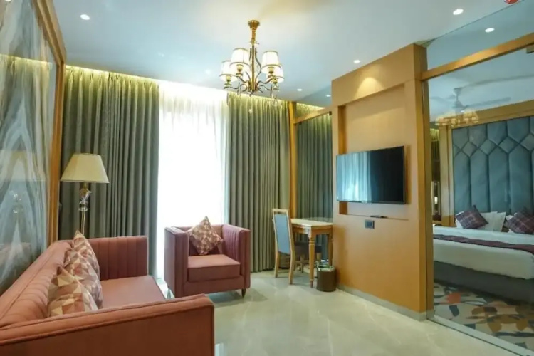 Instafeel Hotel