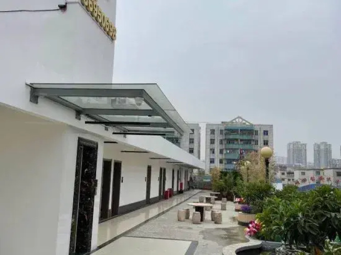 Yijing Hotel