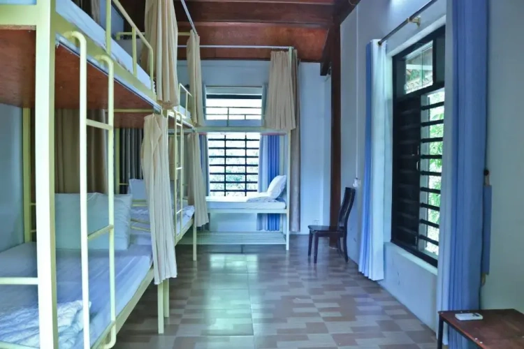 Bed in Dorm with balcony